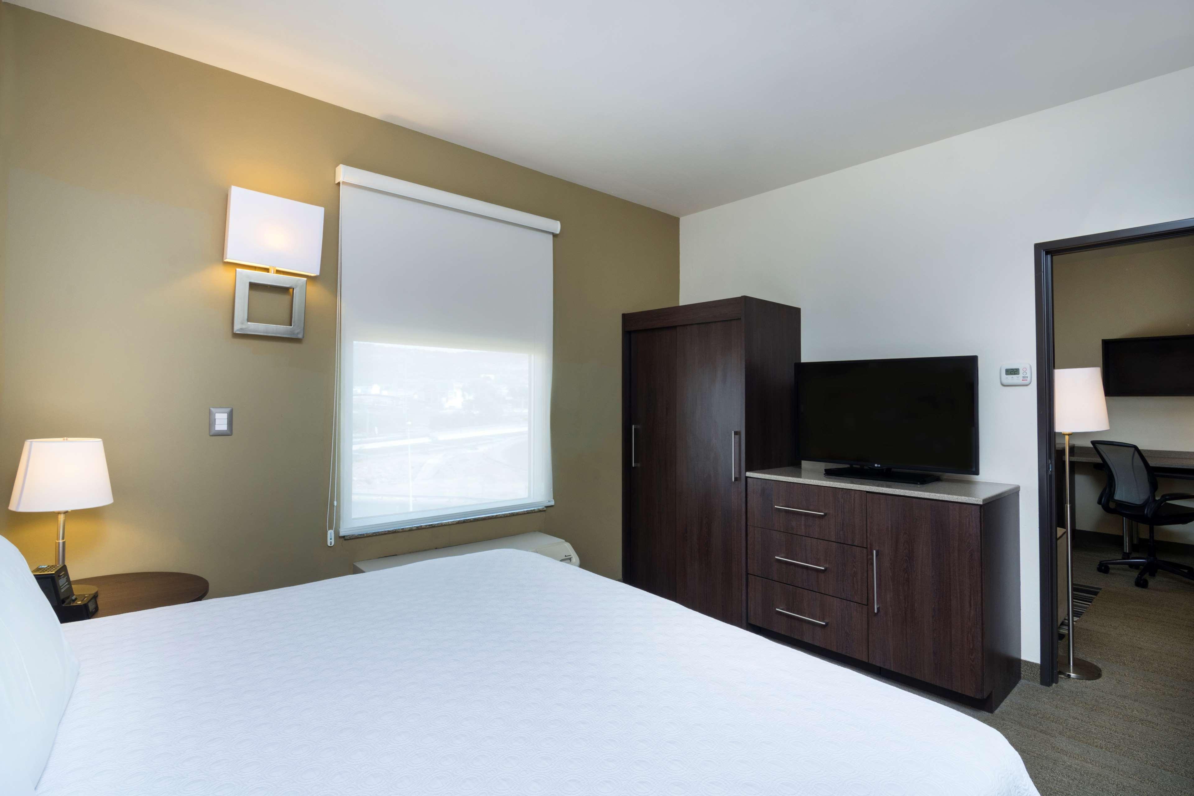 Homewood Suites By Hilton Querétaro Kültér fotó